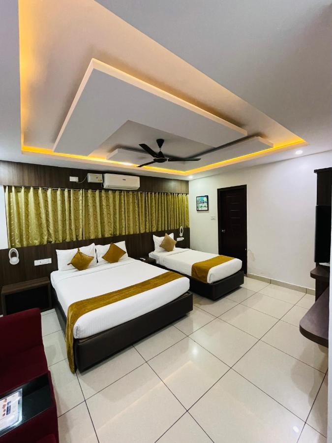 The Porch Inn Hotel/Service Apartments Bengalúr Exteriér fotografie