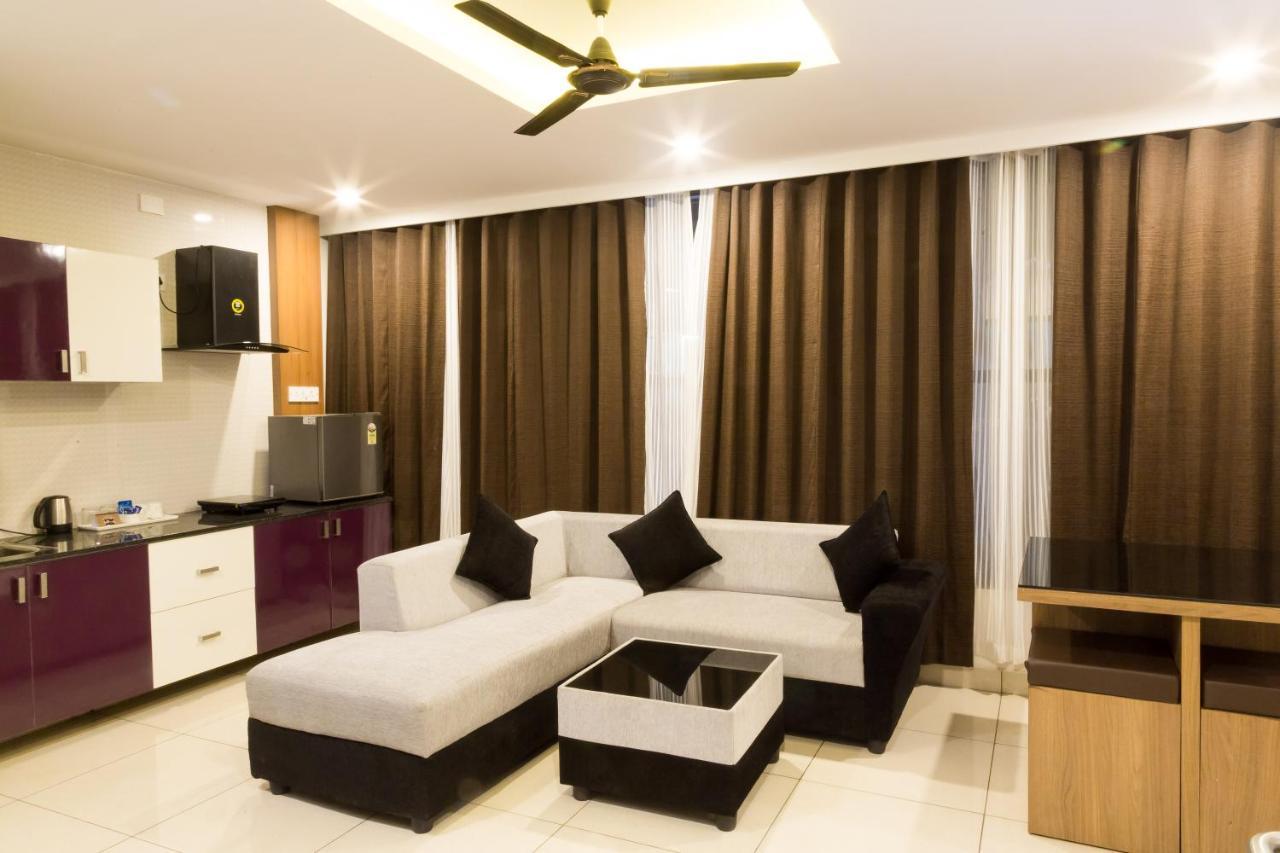 The Porch Inn Hotel/Service Apartments Bengalúr Exteriér fotografie